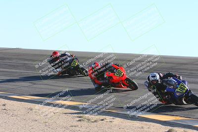 media/Nov-17-2024-CVMA (Sun) [[1fec520723]]/Race 11-Amateur Supersport Open/